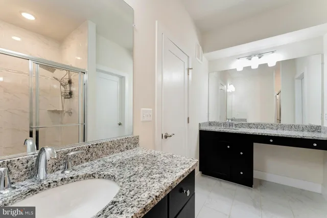 $665,000 | 44750 Tiverton Square, Ashburn, VA 20147