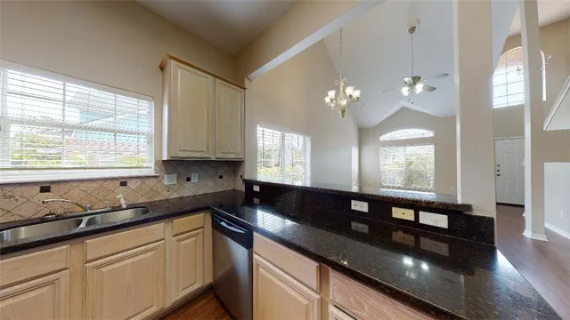 $3,400 | 1621 Park Place, College Station, TX 77840