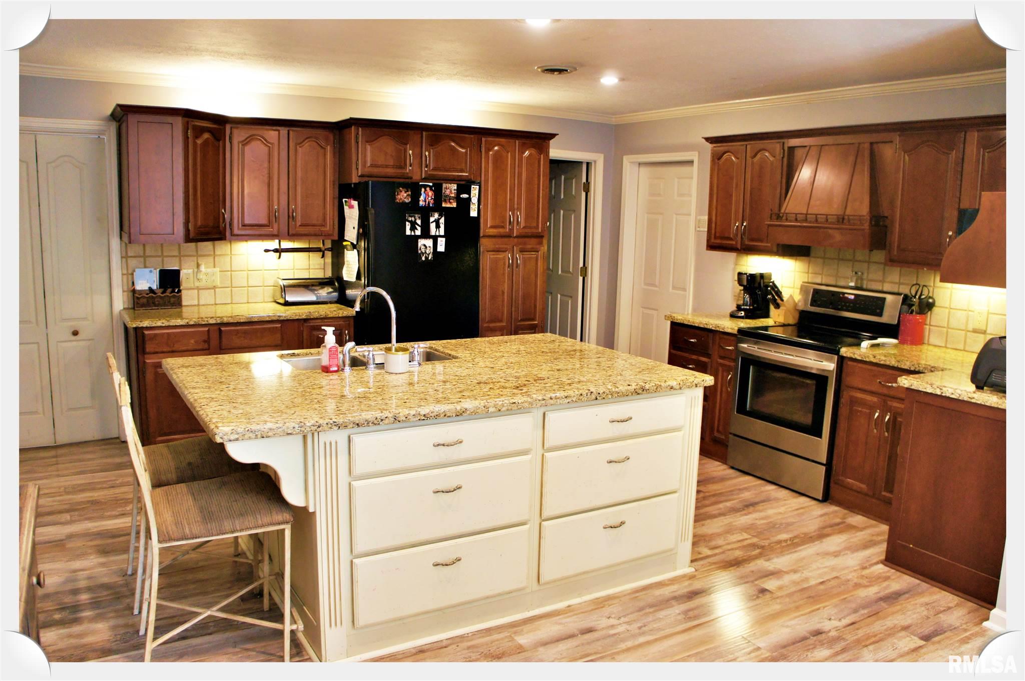 875 Country Club Road Metropolis, IL 62960 - Photo 19 of 50