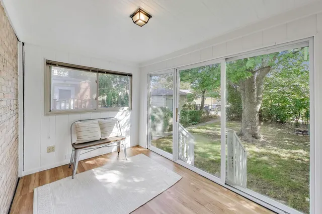 $499,000 | 6053 North Keeler Avenue, Chicago, IL 60646