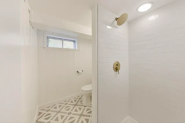 $499,000 | 6053 North Keeler Avenue, Chicago, IL 60646