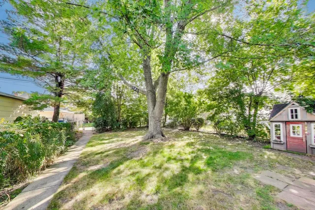 $499,000 | 6053 North Keeler Avenue, Chicago, IL 60646