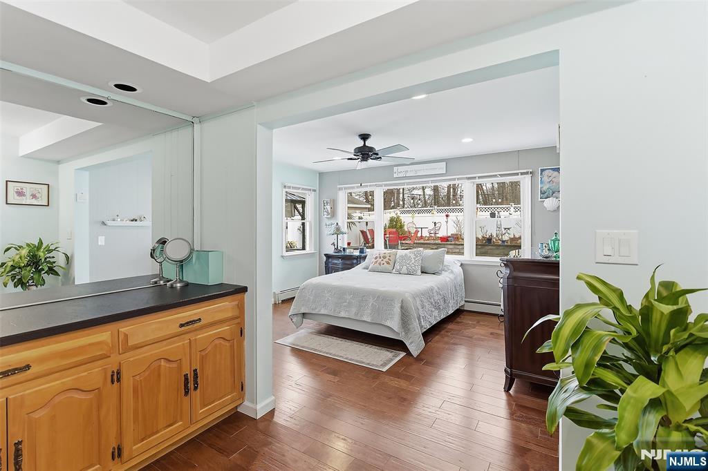 44 Kaywin Avenue Hawthorne, NJ 07506 - Photo 12 of 32