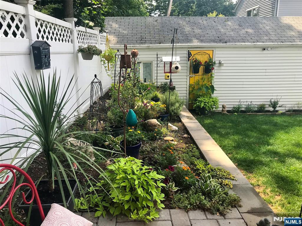 44 Kaywin Avenue Hawthorne, NJ 07506 - Photo 32 of 32