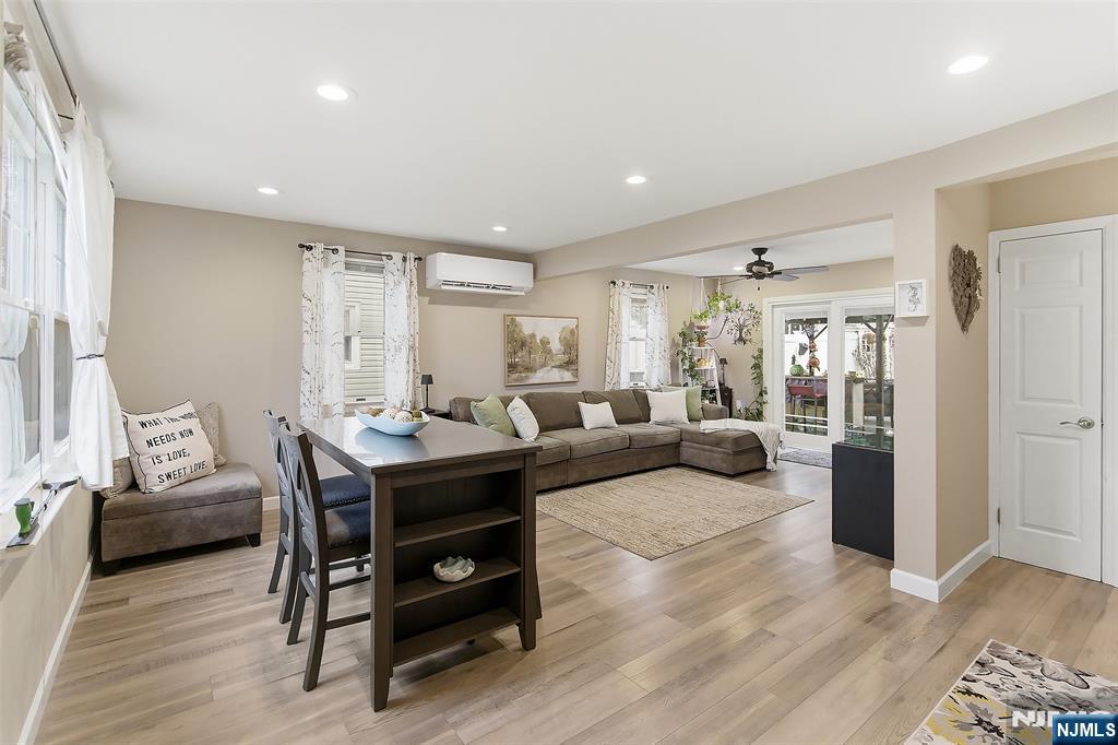 44 Kaywin Avenue Hawthorne, NJ 07506 - Photo 9 of 32