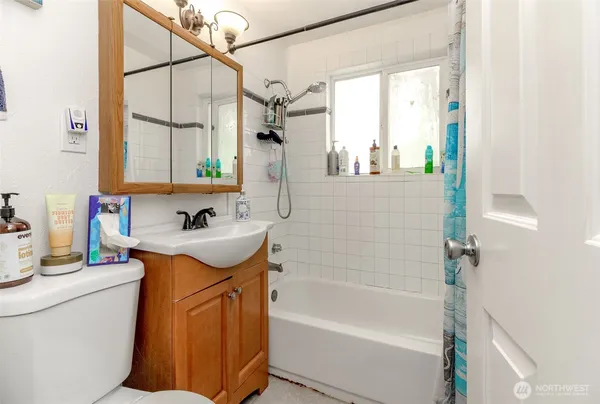$495,000 | 2909 North Baltimore Street, Tacoma, WA 98407