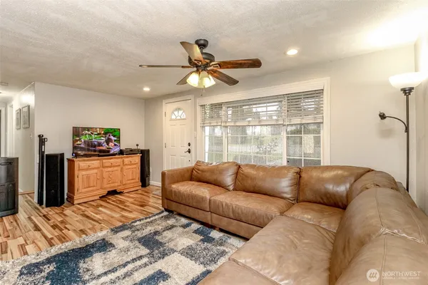 $495,000 | 2909 North Baltimore Street, Tacoma, WA 98407