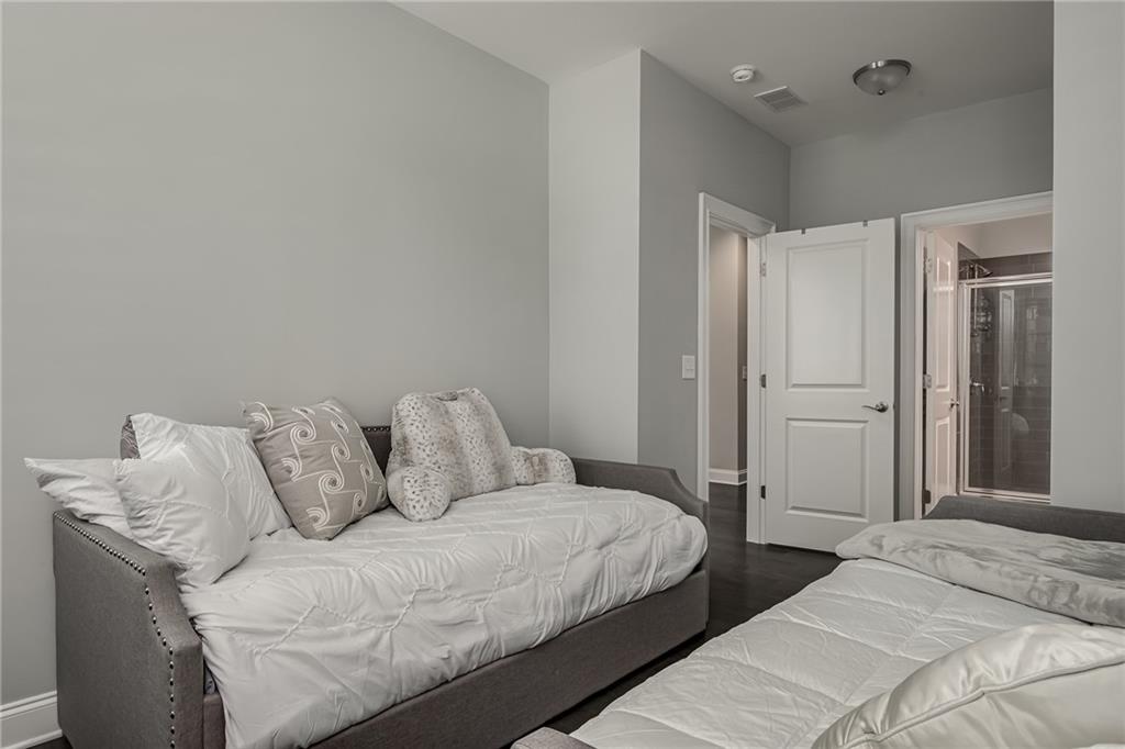6719 Encore Boulevard Sandy Springs, GA 30328 - Photo 32 of 36 Gallery Image 32