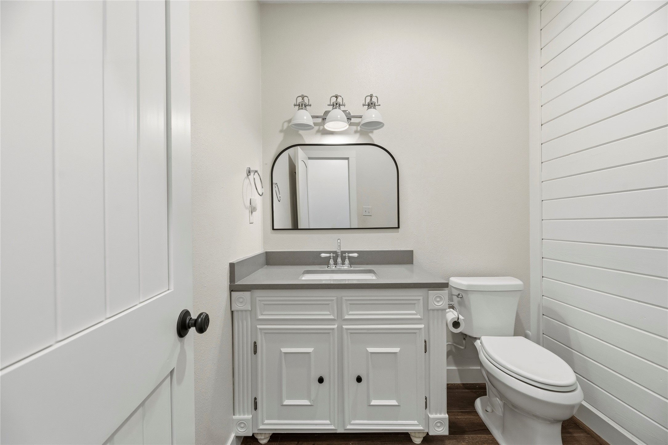 12062 Ike White Road Conroe, TX 77303 - Photo 24 of 37 Charming downstairs half bathroom.