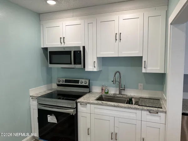 $2,200 | 6660 Oriole Avenue, Jacksonville, FL 32216