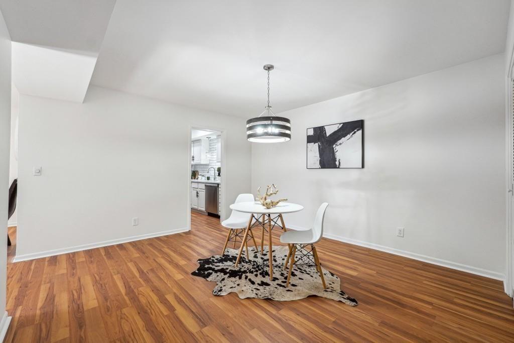 6851 Roswell Road, Unit N20 Sandy Springs, GA 30328 - Photo 6 of 39 Gallery Image 6