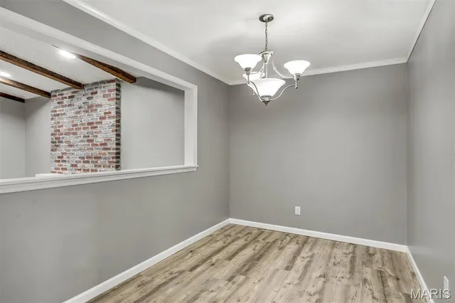 $314,900 | 5439 Valleyside Lane, St. Louis, MO 63128