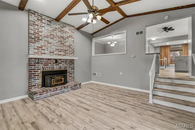 $314,900 | 5439 Valleyside Lane, St. Louis, MO 63128