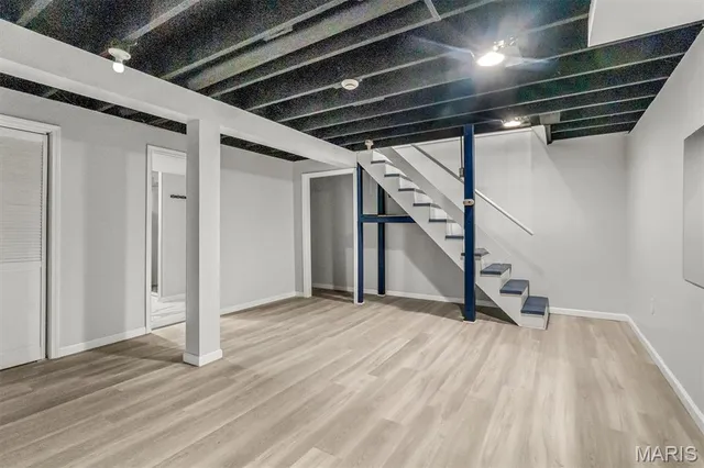 $314,900 | 5439 Valleyside Lane, St. Louis, MO 63128