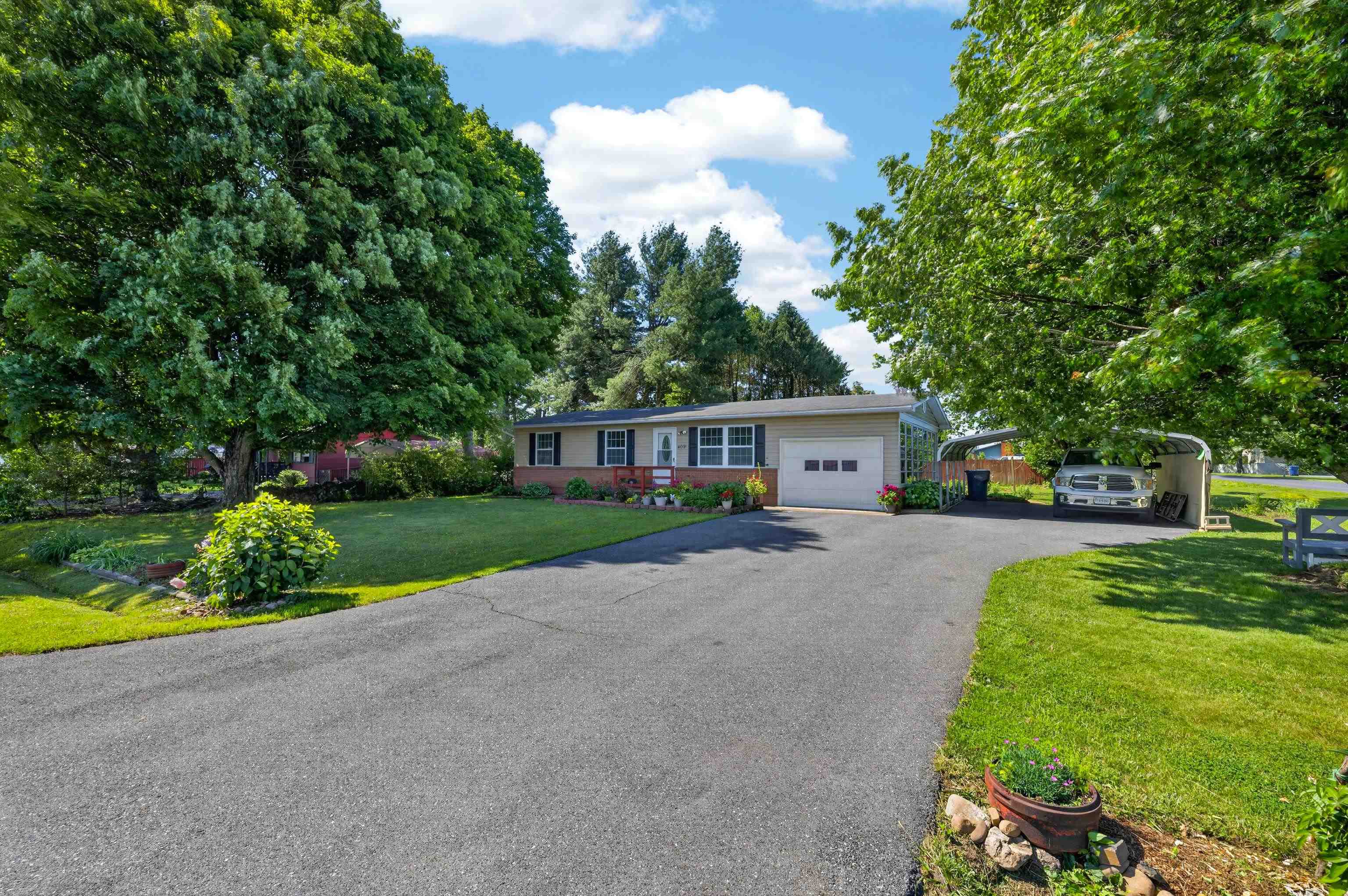 409 13th Street Grottoes, VA 24441 - Photo 56 of 61