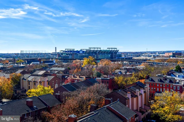 $295,000 | 10 East Lee Street, Unit 809, Baltimore, MD 21202