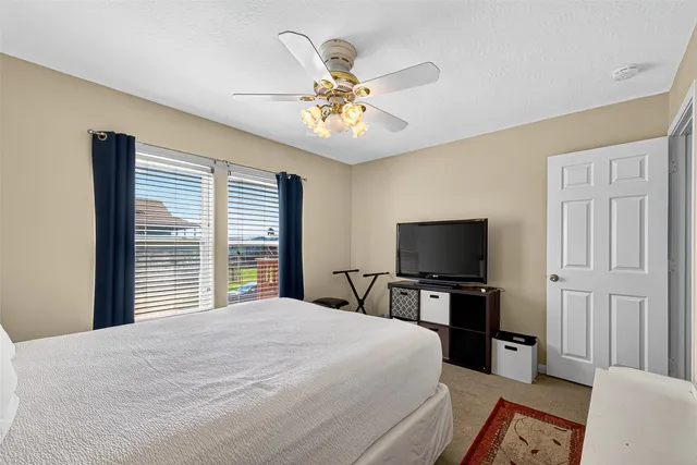 $2,950 | 16518 John Davis Road, Galveston, TX 77554