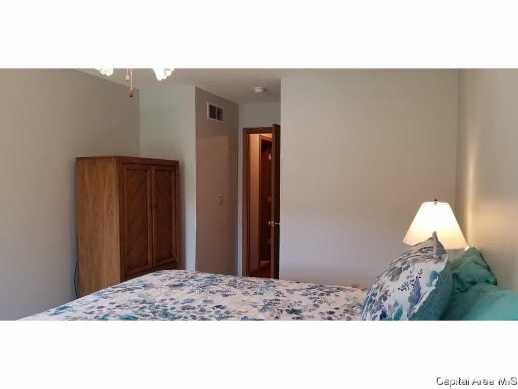 1710 Tern Place Springfield, IL 62711 - Photo 15 of 35 Gallery Image 15