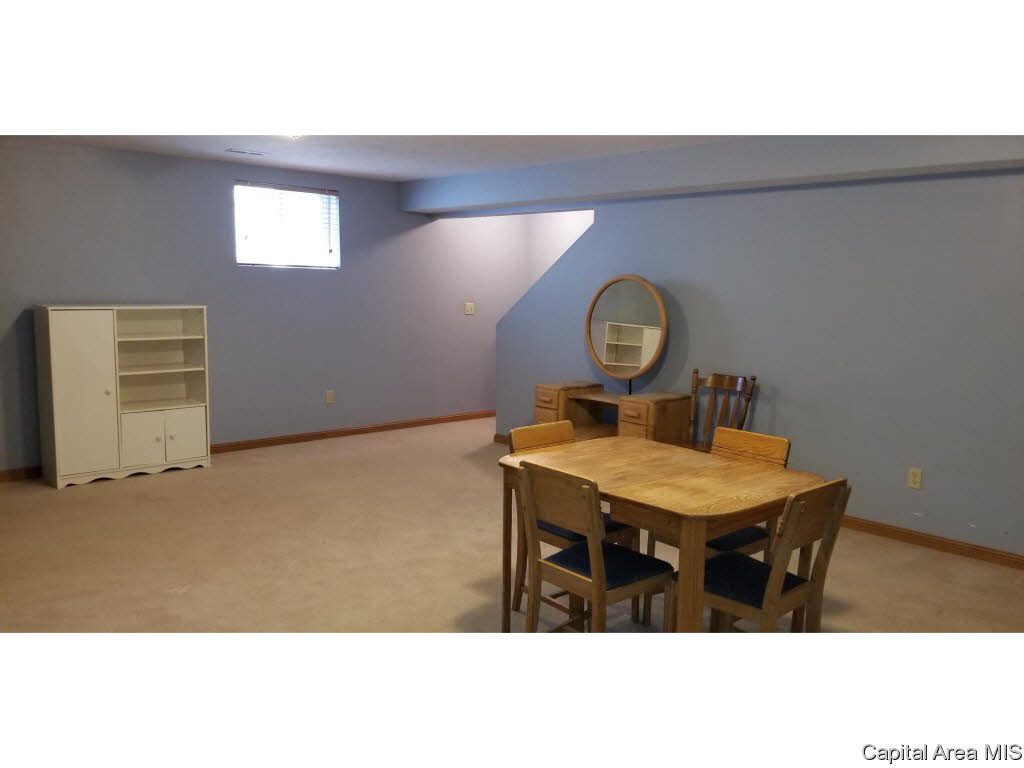 1710 Tern Place Springfield, IL 62711 - Photo 26 of 35 Gallery Image 26