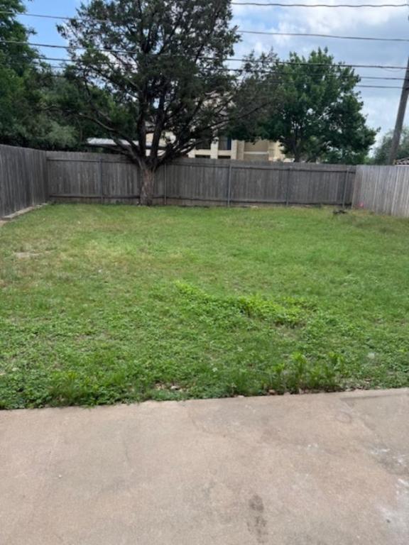 8333 Fathom Circle, Unit B Austin, TX 78750 - Photo 20 of 21 View of fenced backyard