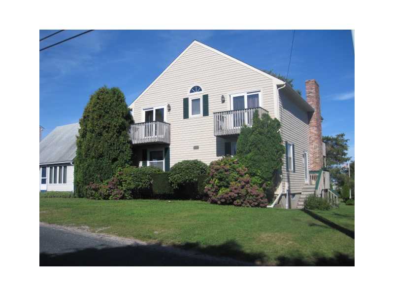 122 Conch Road Narragansett, RI 02882 - Photo 1 of 25 Exterior Front.