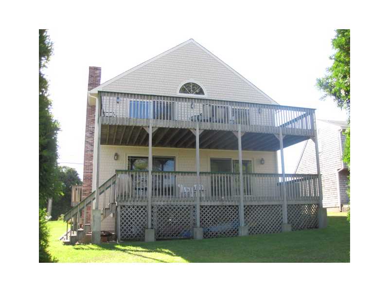 122 Conch Road Narragansett, RI 02882 - Photo 2 of 25 Exterior Back.