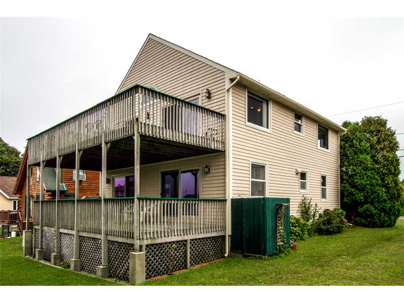 122 Conch Road Narragansett, RI 02882 - Photo 22 of 25 Exterior Back.