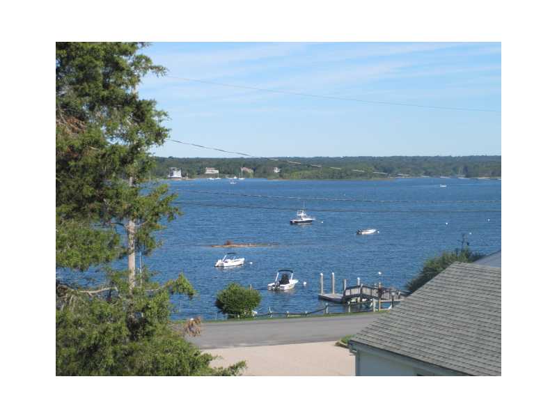 122 Conch Road Narragansett, RI 02882 - Photo 3 of 25 View.