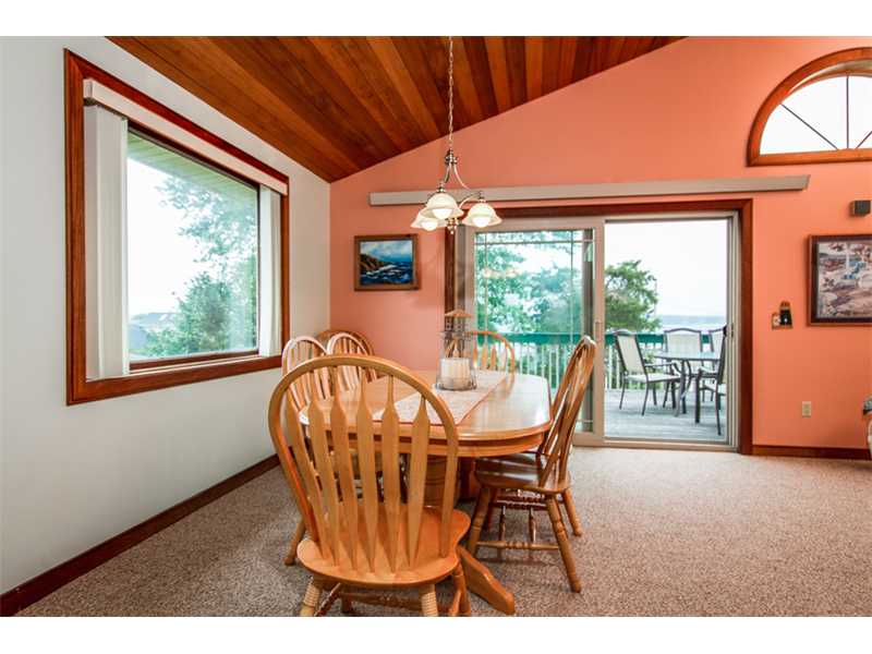 122 Conch Road Narragansett, RI 02882 - Photo 10 of 25 Dining Room.