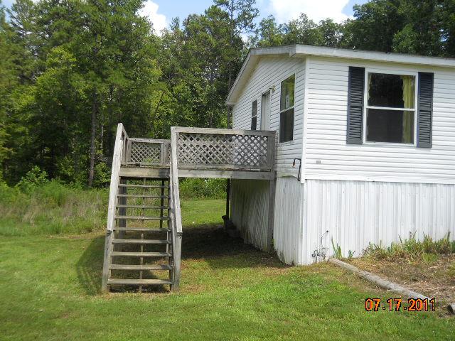 10936 Kyle Road Bon Aqua, TN 37025 - Photo 10 of 12 Side deck