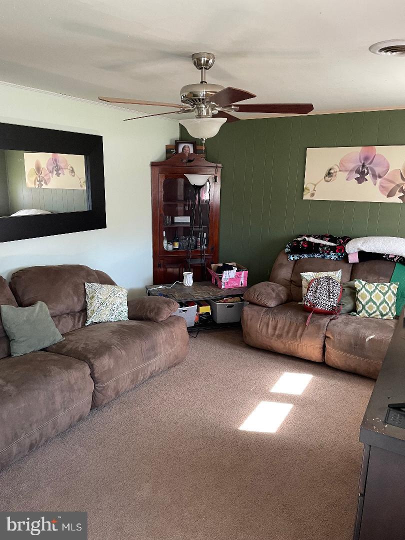 2603 Wood Road Secane, PA 19018 - Photo 2 of 6 Gallery Image 2