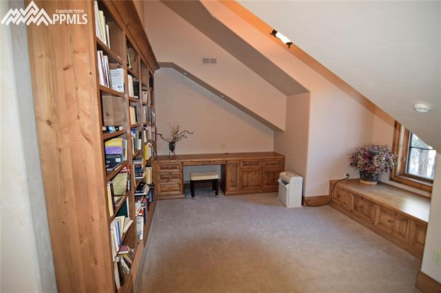 12840 Bridle Bit Road Colorado Springs, CO 80908 - Photo 5 of 20 Gallery Image 5