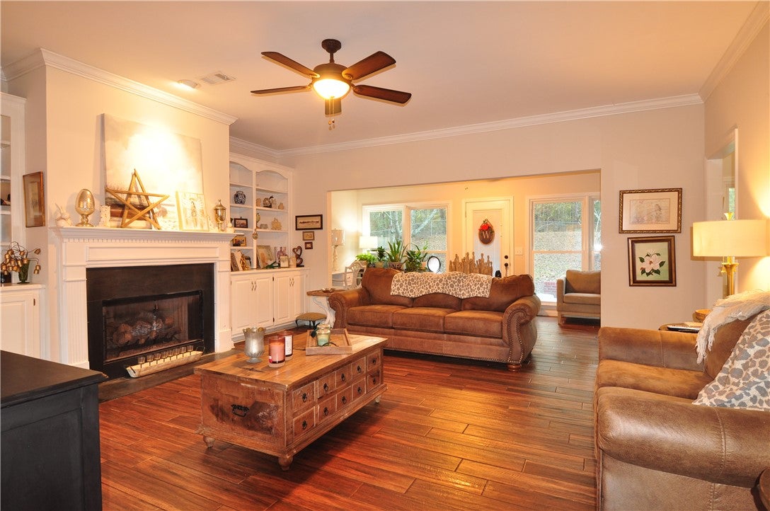 621 Little Creek Road Auburn, AL 36832 - Photo 6 of 32 Gallery Image 6