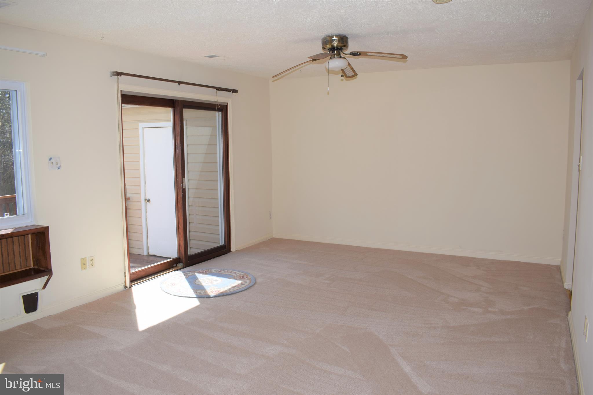 3294 Ryon Court Waldorf, MD 20601 - Photo 25 of 46 Family room ceiling fan