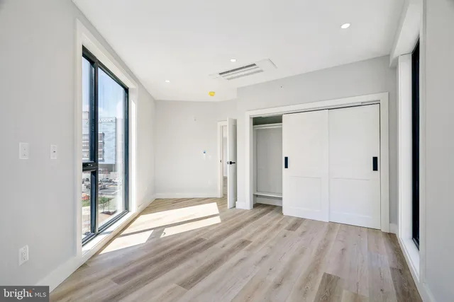 $2,650 | 3748-9 Lancaster Avenue, Unit 211, Philadelphia, PA 19104