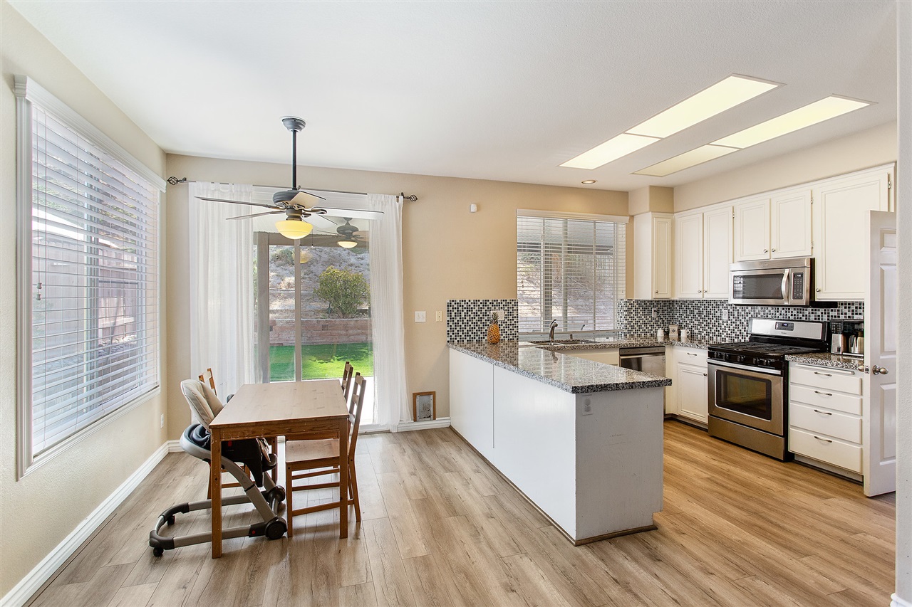 918 St Germain Road Chula Vista, CA 91913 - Photo 7 of 25 Gallery Image 7