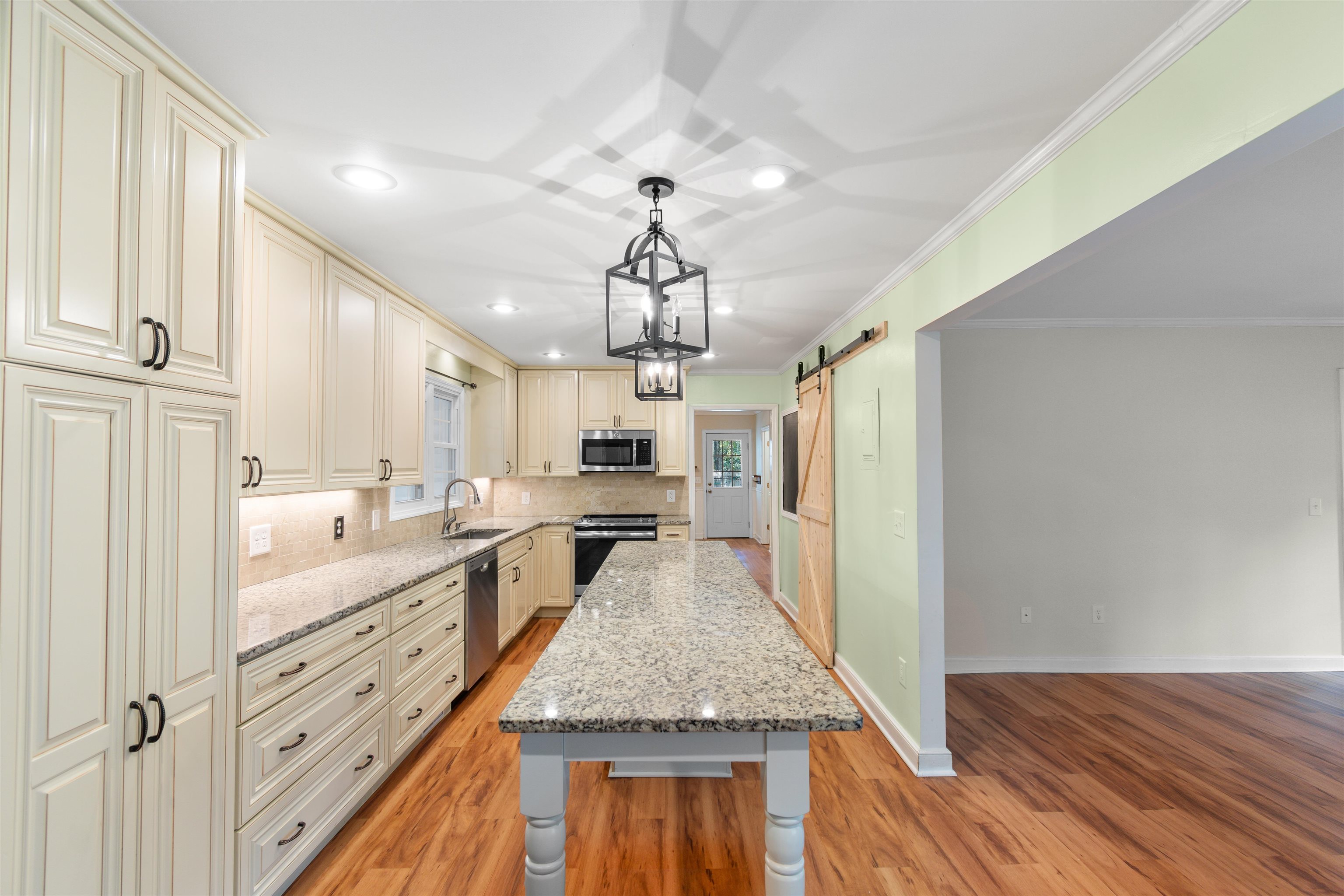 378 County Rd S-22-295 Georgetown, SC 29440 - Photo 7 of 60 Gallery Image 7