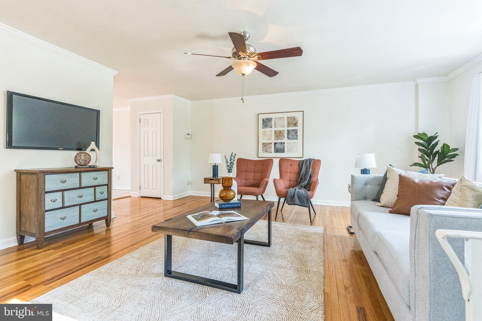1681 Powell Road Brookhaven, PA 19015 - Photo 6 of 34 Living Room tons of natural light