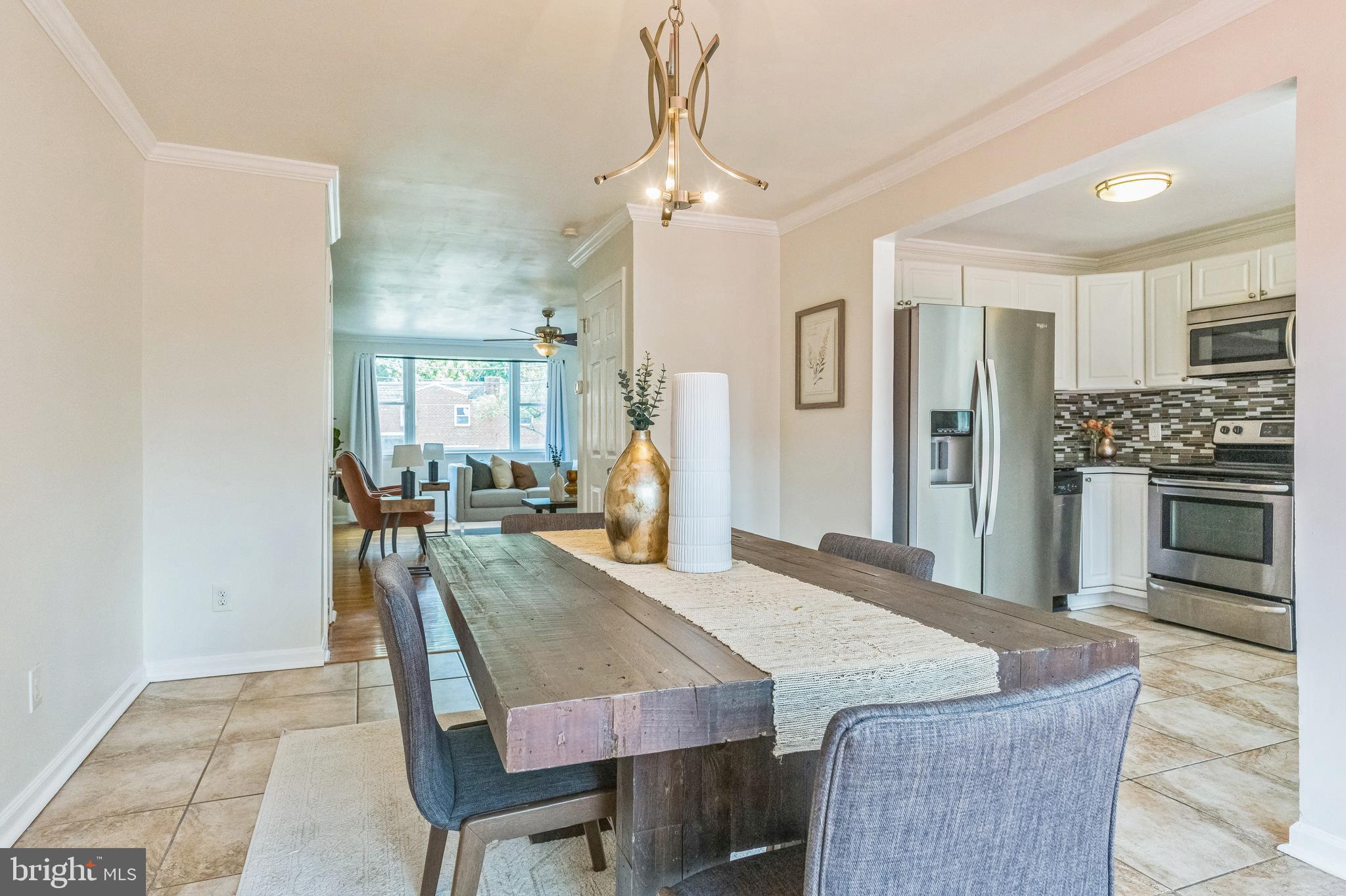 1681 Powell Road Brookhaven, PA 19015 - Photo 9 of 34 Dining Room