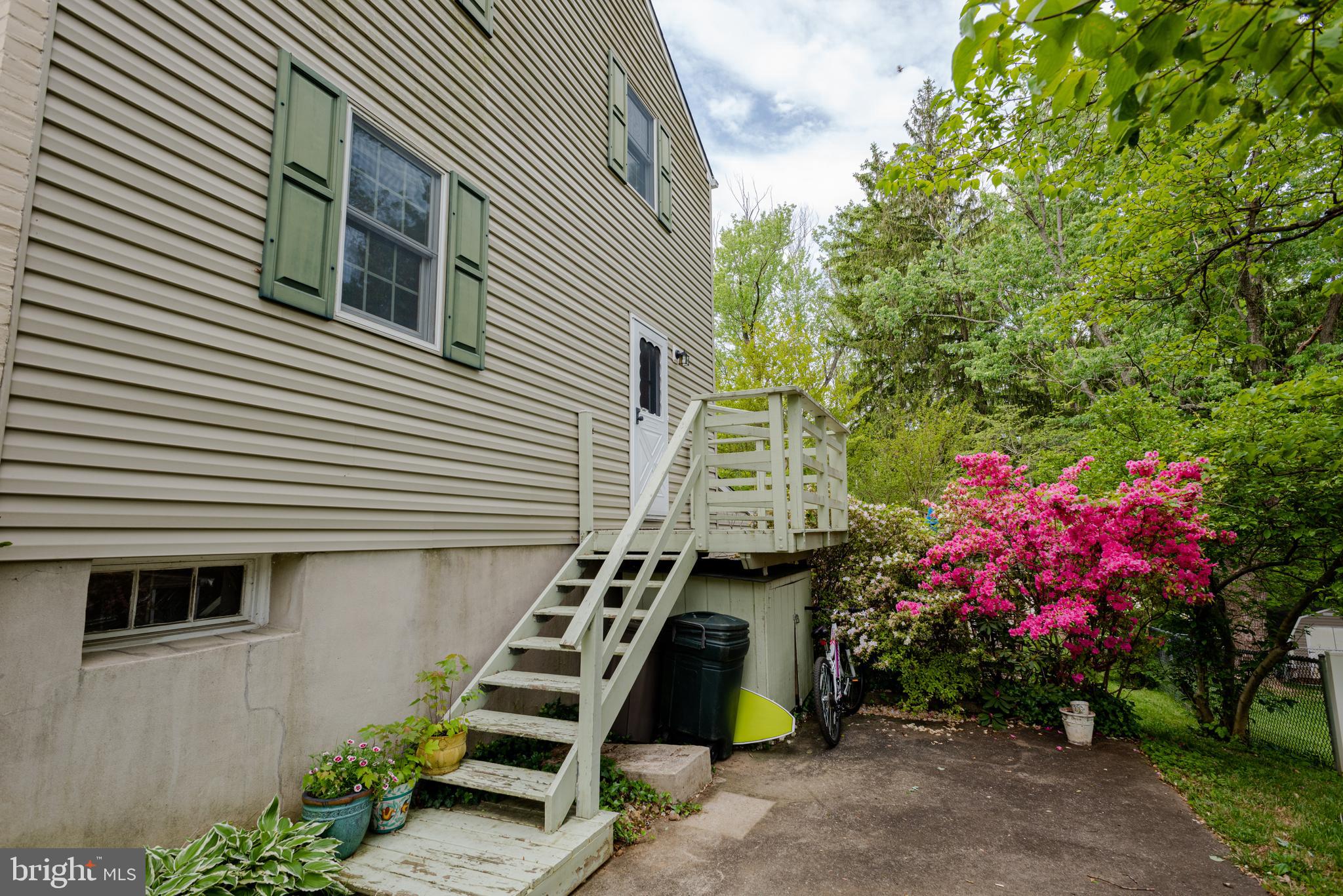 1306 Charmuth Road Lutherville-Timonium, MD 21093 - Photo 41 of 47 Side deck off kitchen.
