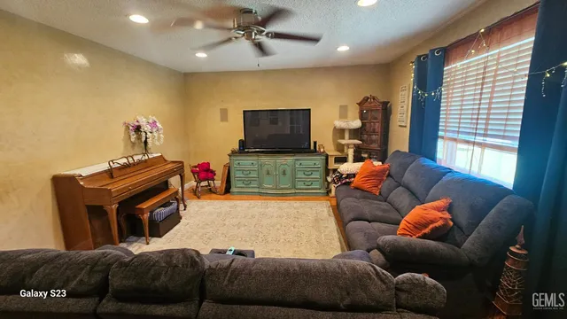 $437,000 | Undisclosed Address, Bakersfield, CA 93308