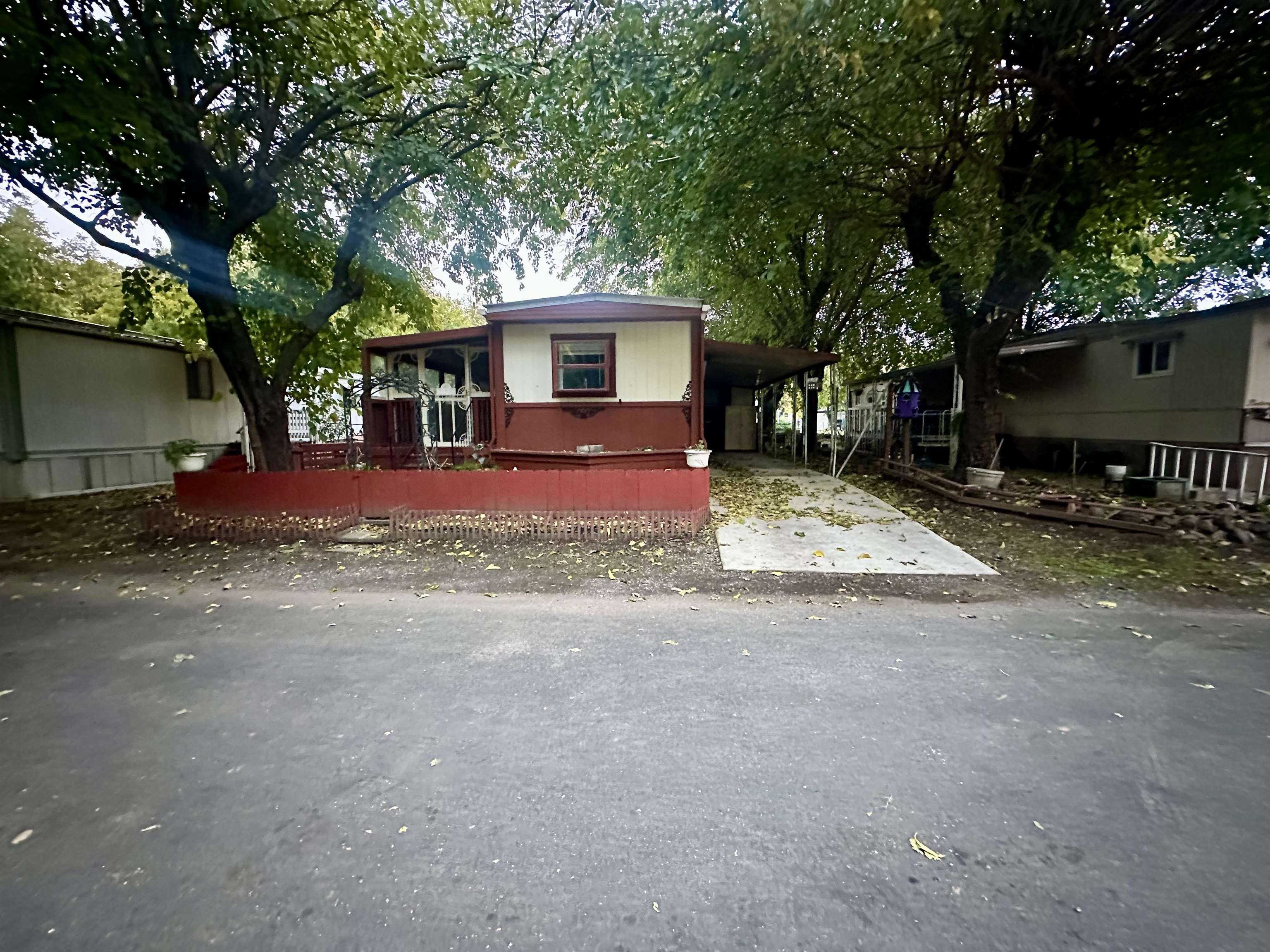 21 Parey Avenue Red Bluff, CA 96080 - Photo 8 of 36