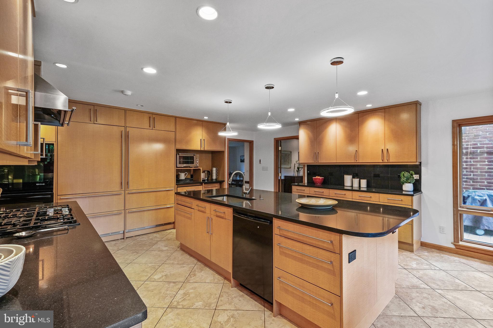 8317 Comanche Court Bethesda, MD 20817 - Photo 16 of 86