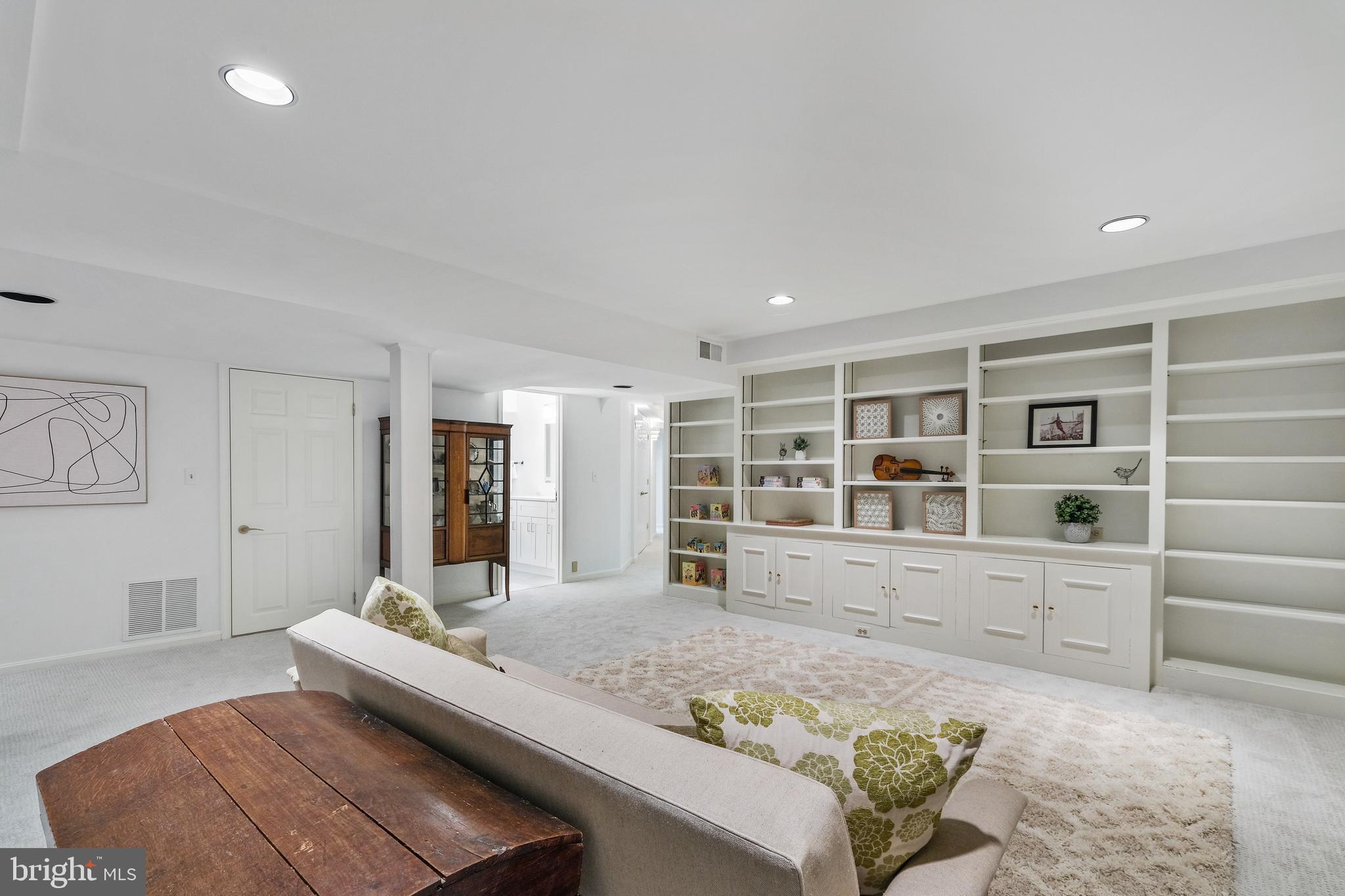 8317 Comanche Court Bethesda, MD 20817 - Photo 67 of 86 Third "rec" space