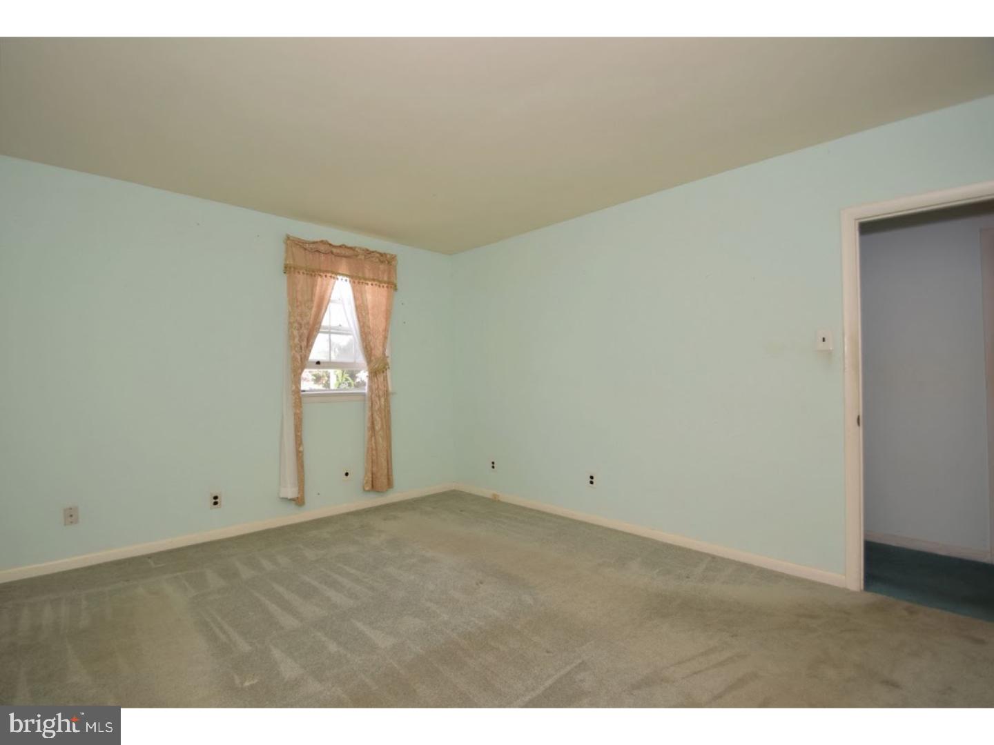 302 Crestview Road Lansdale, PA 19446 - Photo 14 of 25 Bedroom - Main