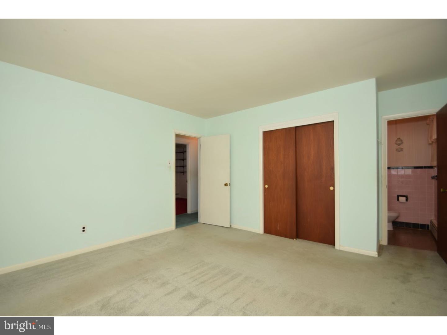 302 Crestview Road Lansdale, PA 19446 - Photo 15 of 25 Bedroom - Main