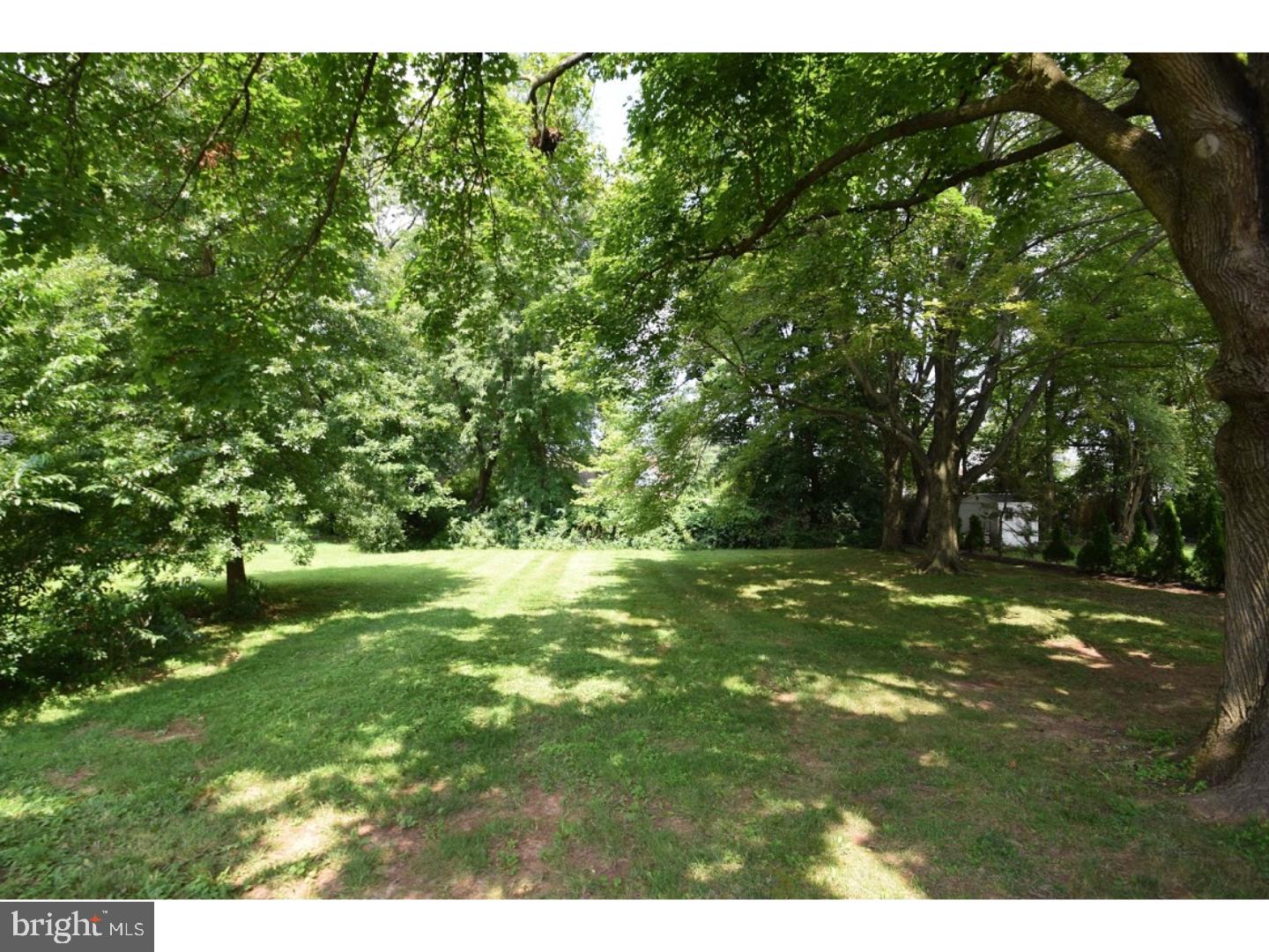 302 Crestview Road Lansdale, PA 19446 - Photo 25 of 25 Back Yard