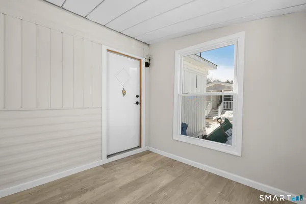 $149,900 | 44 Linden Avenue North, Westbrook, CT 06498