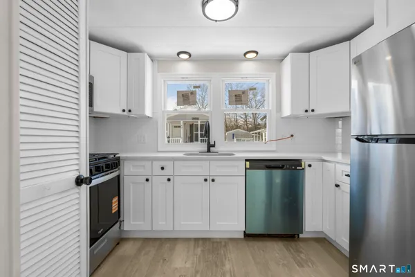 $149,900 | 44 Linden Avenue North, Westbrook, CT 06498