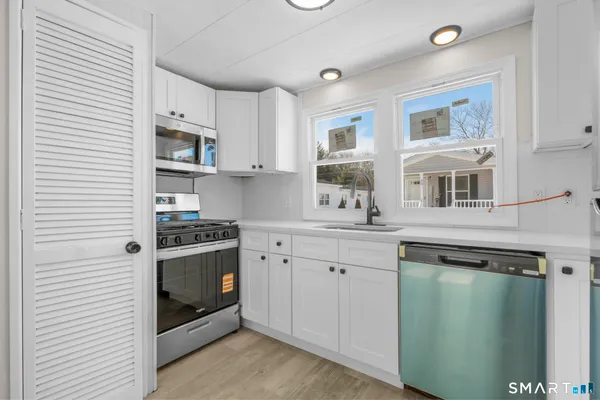 $149,900 | 44 Linden Avenue North, Westbrook, CT 06498